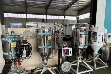 What are the commonly used plastic dryers? What are the differences between devices?